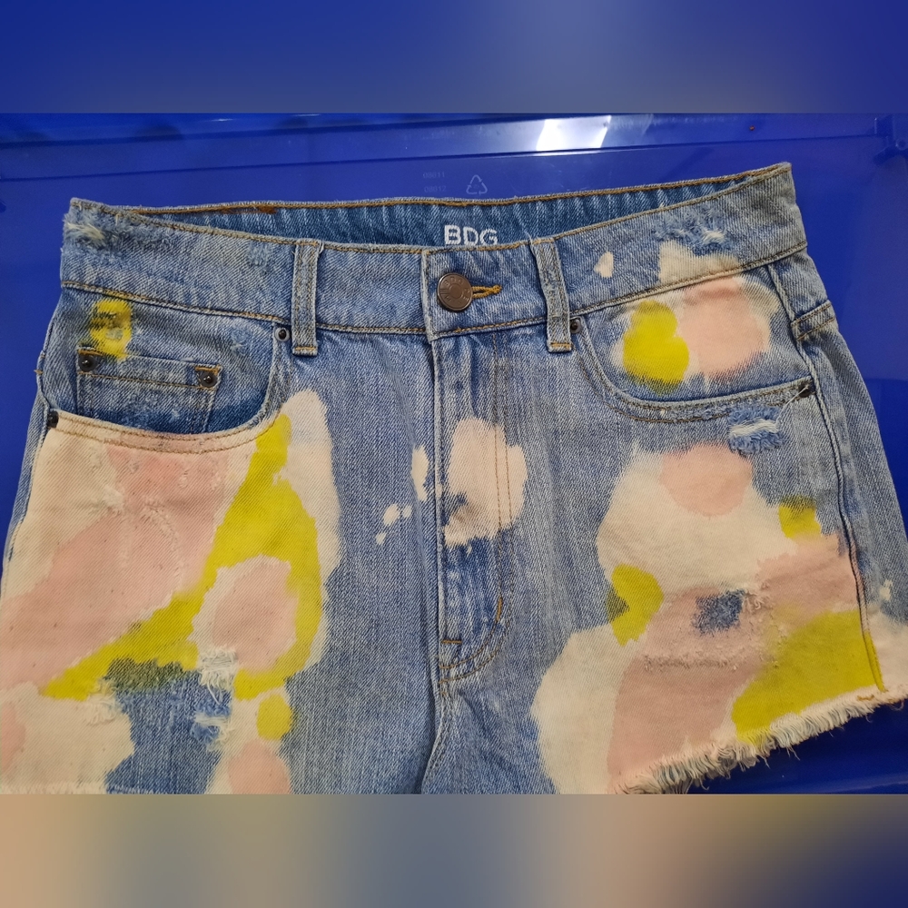 Vintage High waisted BDG tie dye denim shorts blue pink yellow white  - sz 28